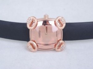 Replica Gucci Watch Classic Special Design Rose Gold Case with Rose Gold Dial