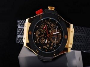 Replica Hublot Watch Automatic Movement Gold Case with Black Dial with Black Bezel
