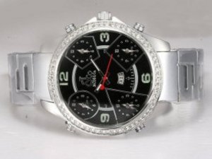 Replica Jacob & Co Watch Classic Five Time Zone Diamond Bezel Black Dial