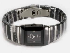 Replica Rado DiaStar Watch Authentic Ceramic Black Dial Lady Size