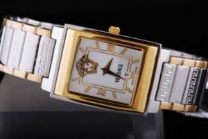 Replica Versace Watch Quartz Movement Gold Case and White Dial